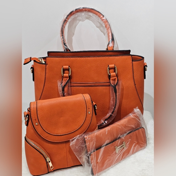 Handbag Set - Picture 1 of 11